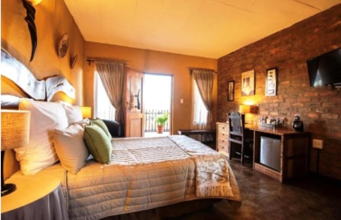 Ndlovu Lodge Pretoria Exterior photo