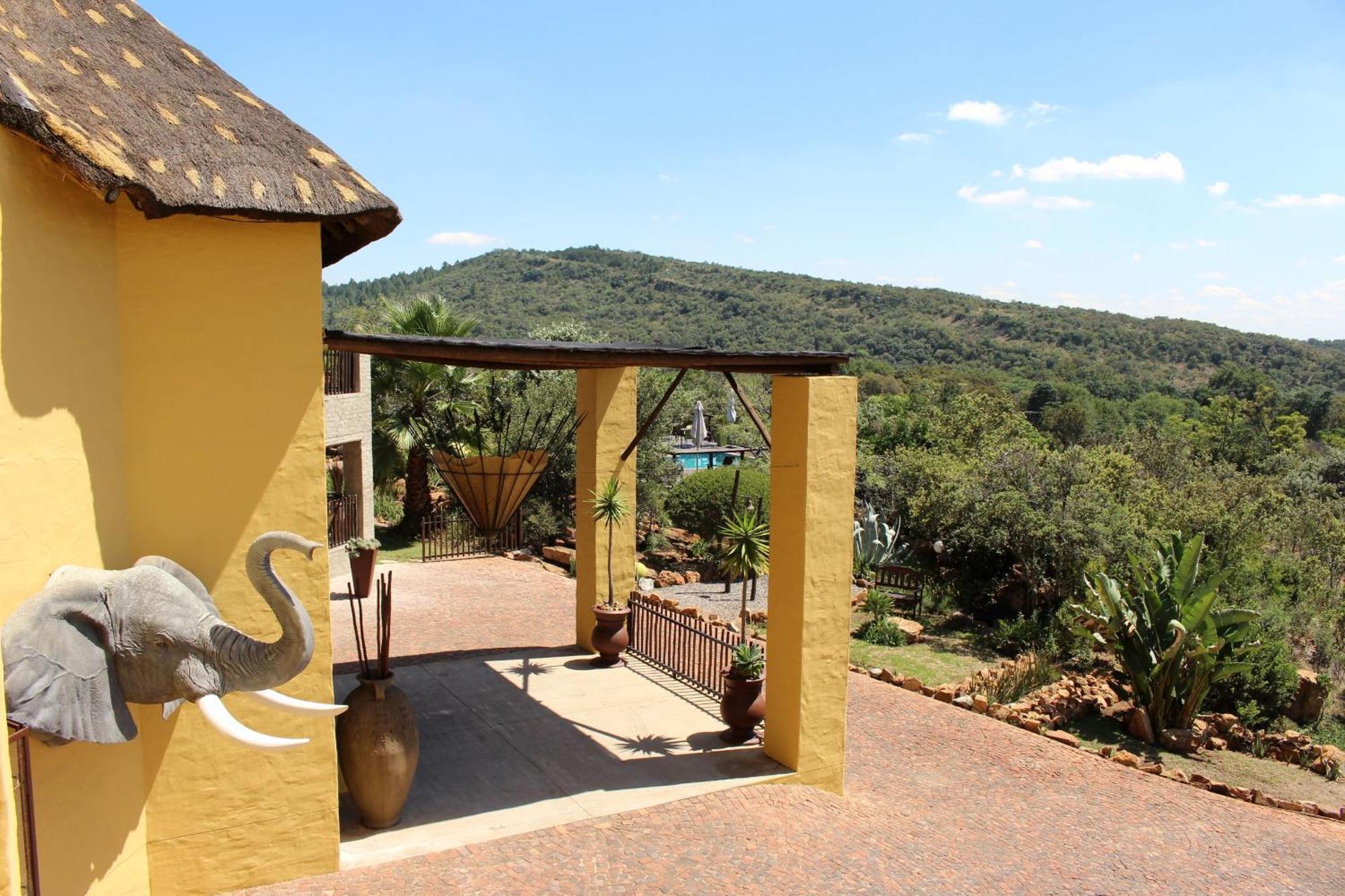 Ndlovu Lodge Pretoria Exterior photo