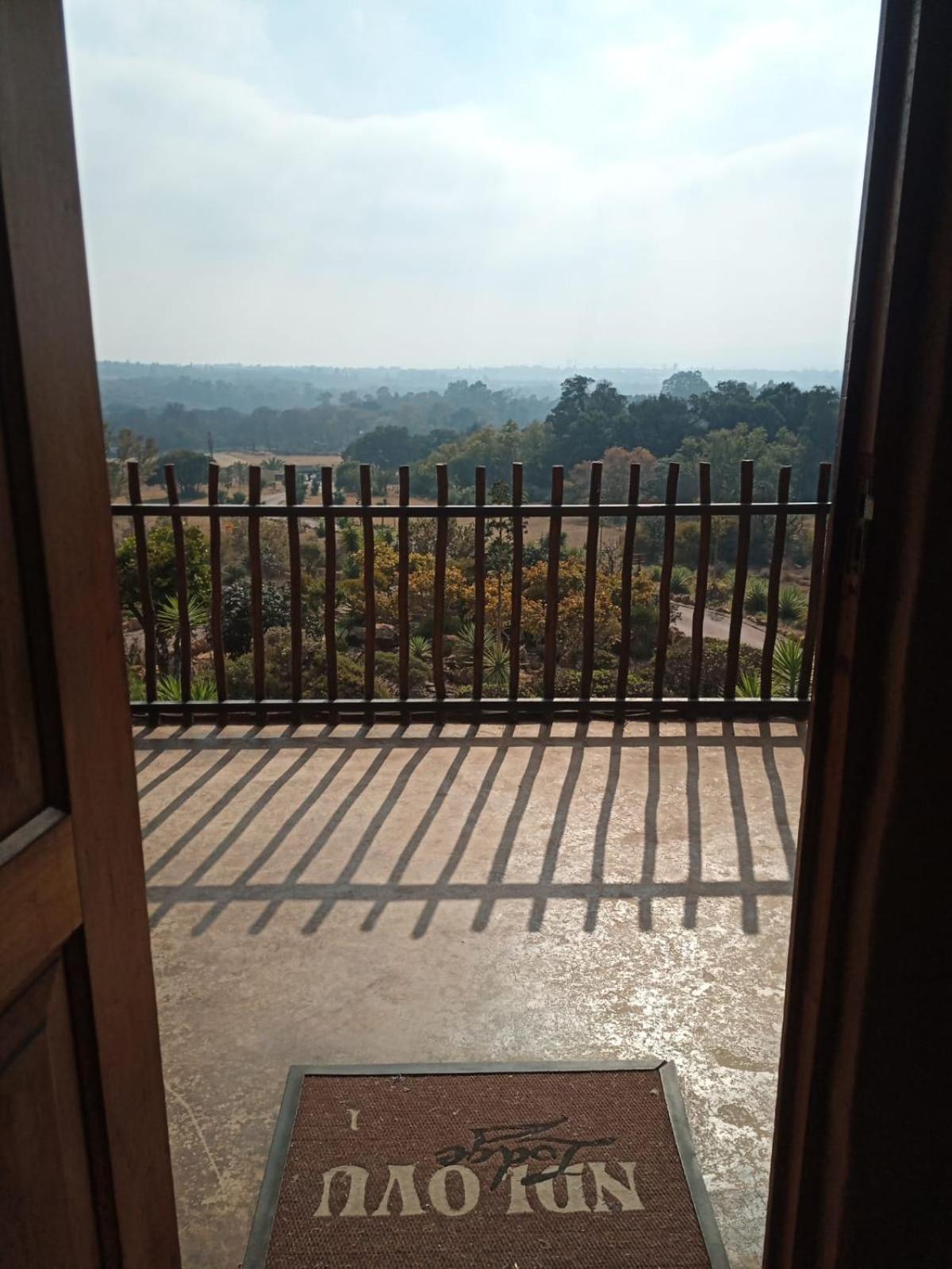 Ndlovu Lodge Pretoria Exterior photo